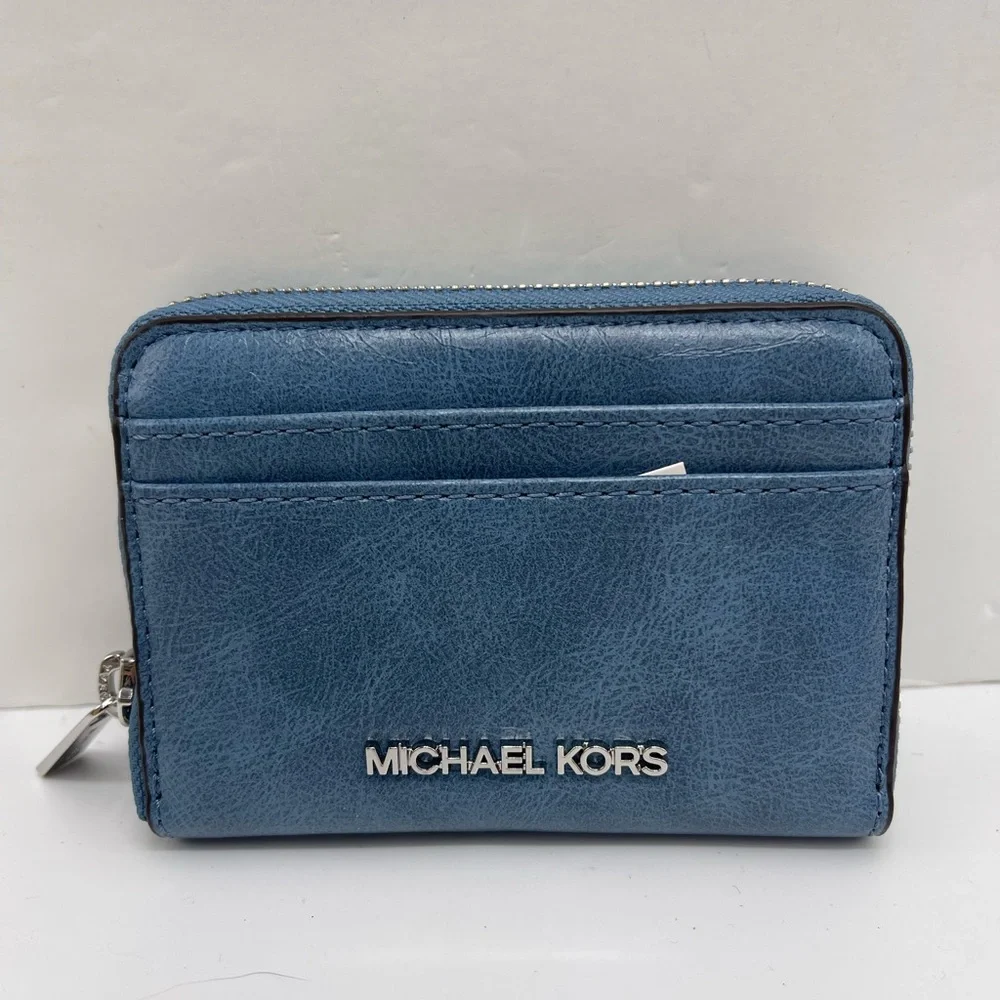 MICHAEL KORS Jet Set Medium Distressed Zip Around Card Case Cornflower NWT
